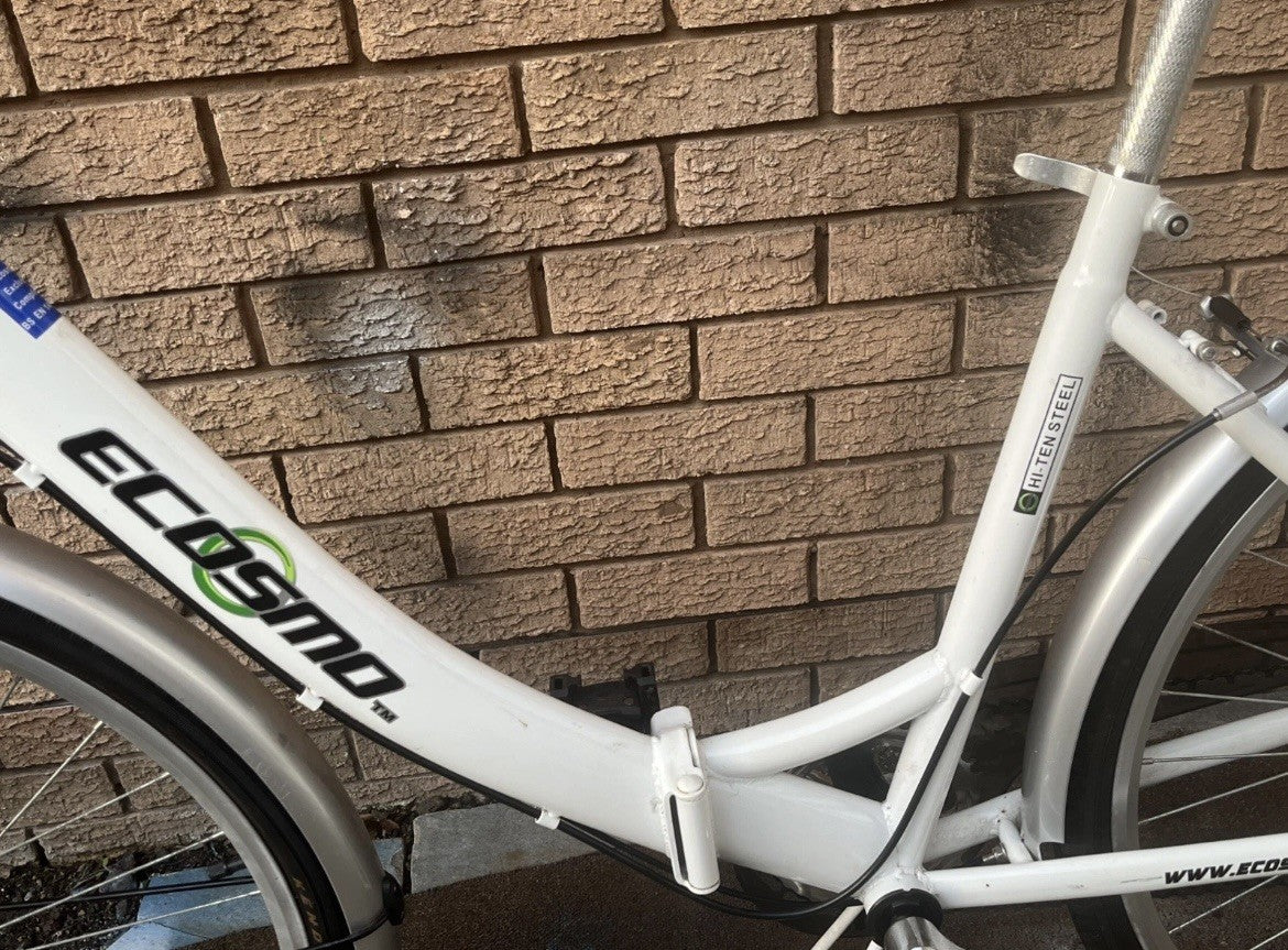 ECOSMO LADIES FOLDING BIKE IN PERFECT WORKING ORDER RIDE AWAY