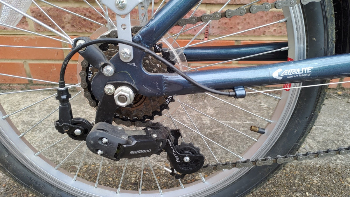 Raleigh EVO 7 SP AirLite Folding Bike Grey / Navy Bicycle 20" Wheels