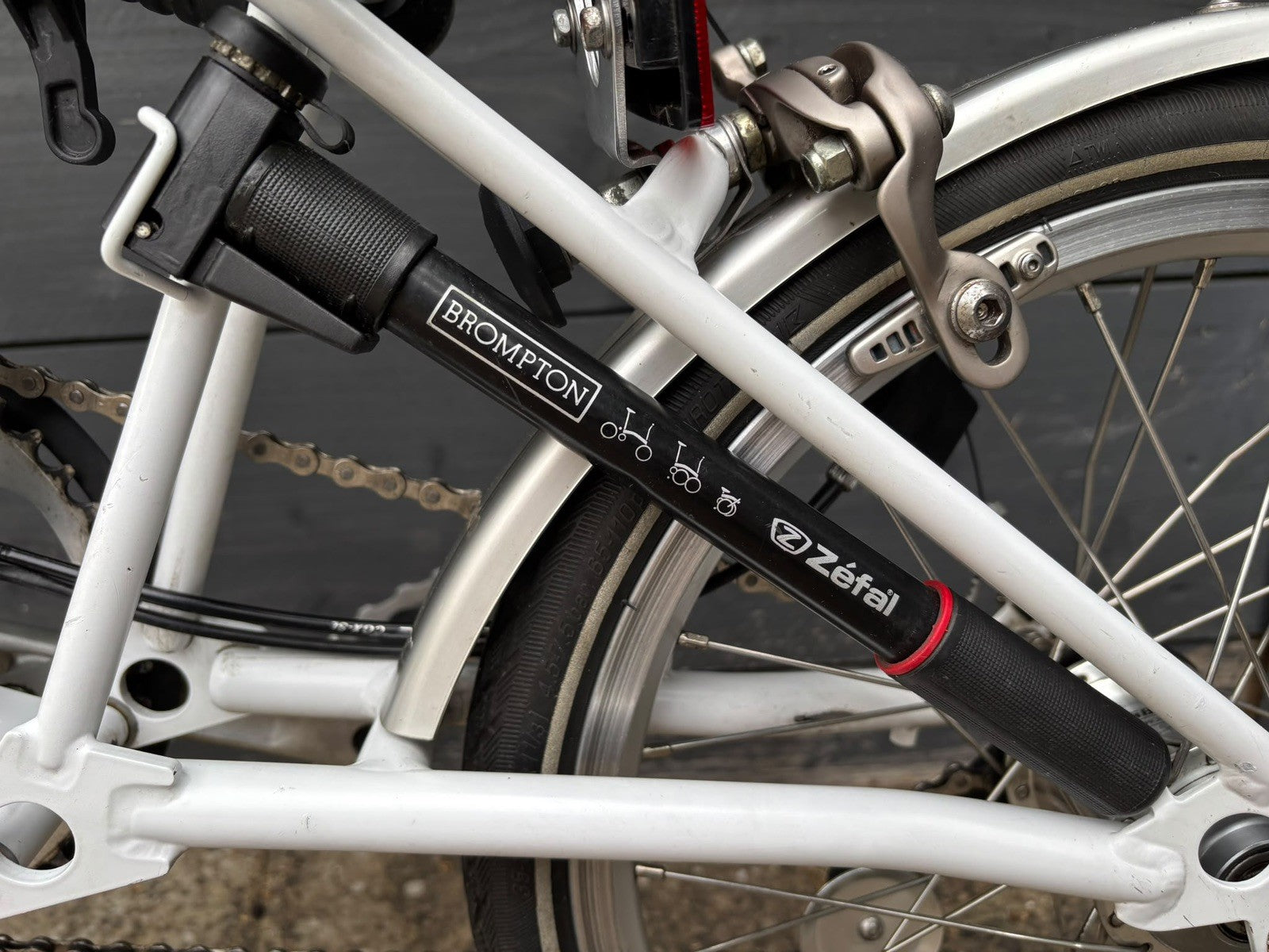 Brompton S3L Folding Bike 3 Speed C Line in White