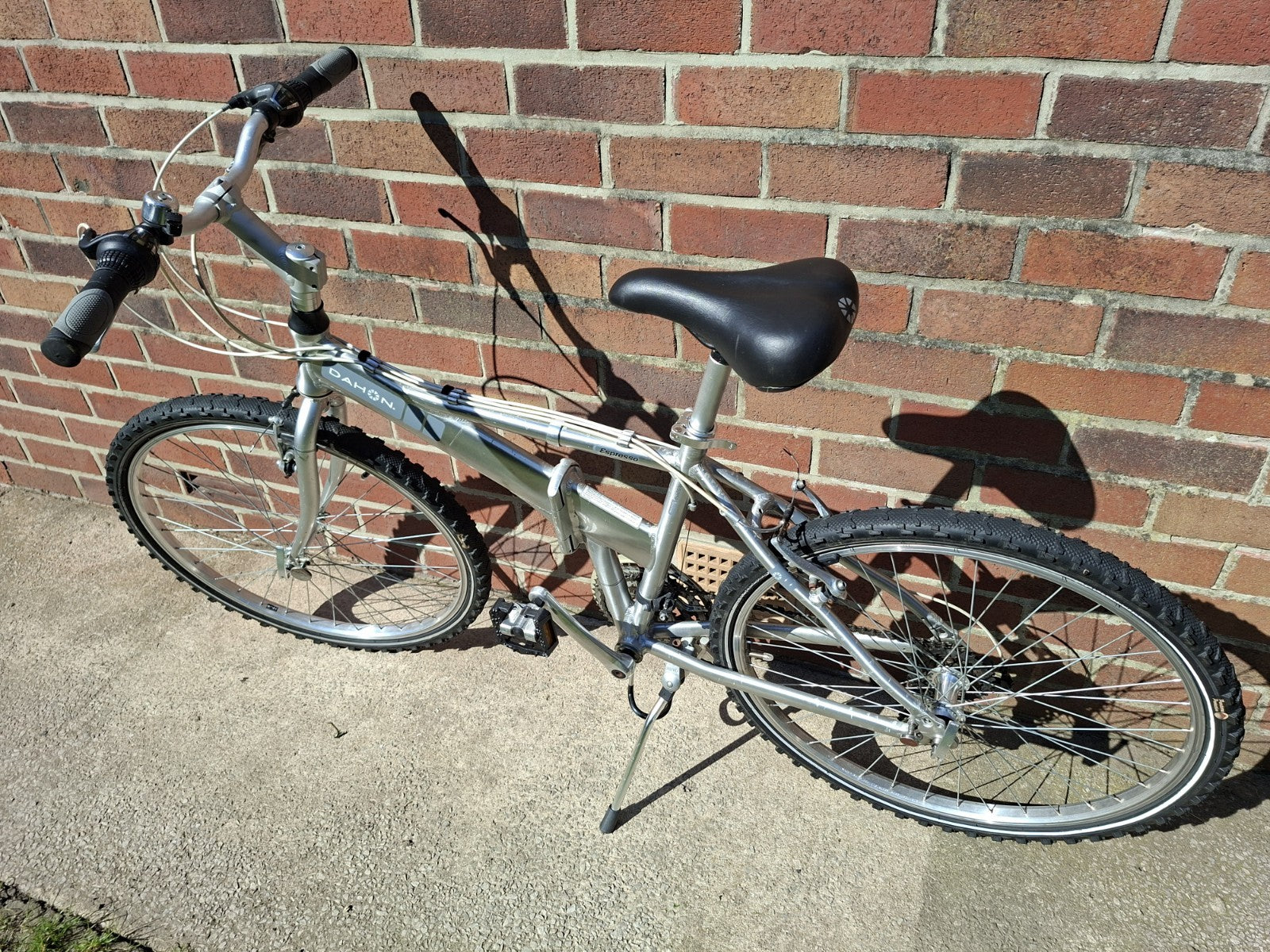 DAHON Espresso Folding Bike 26in Aluminium Derailleur V-Brake Silver
