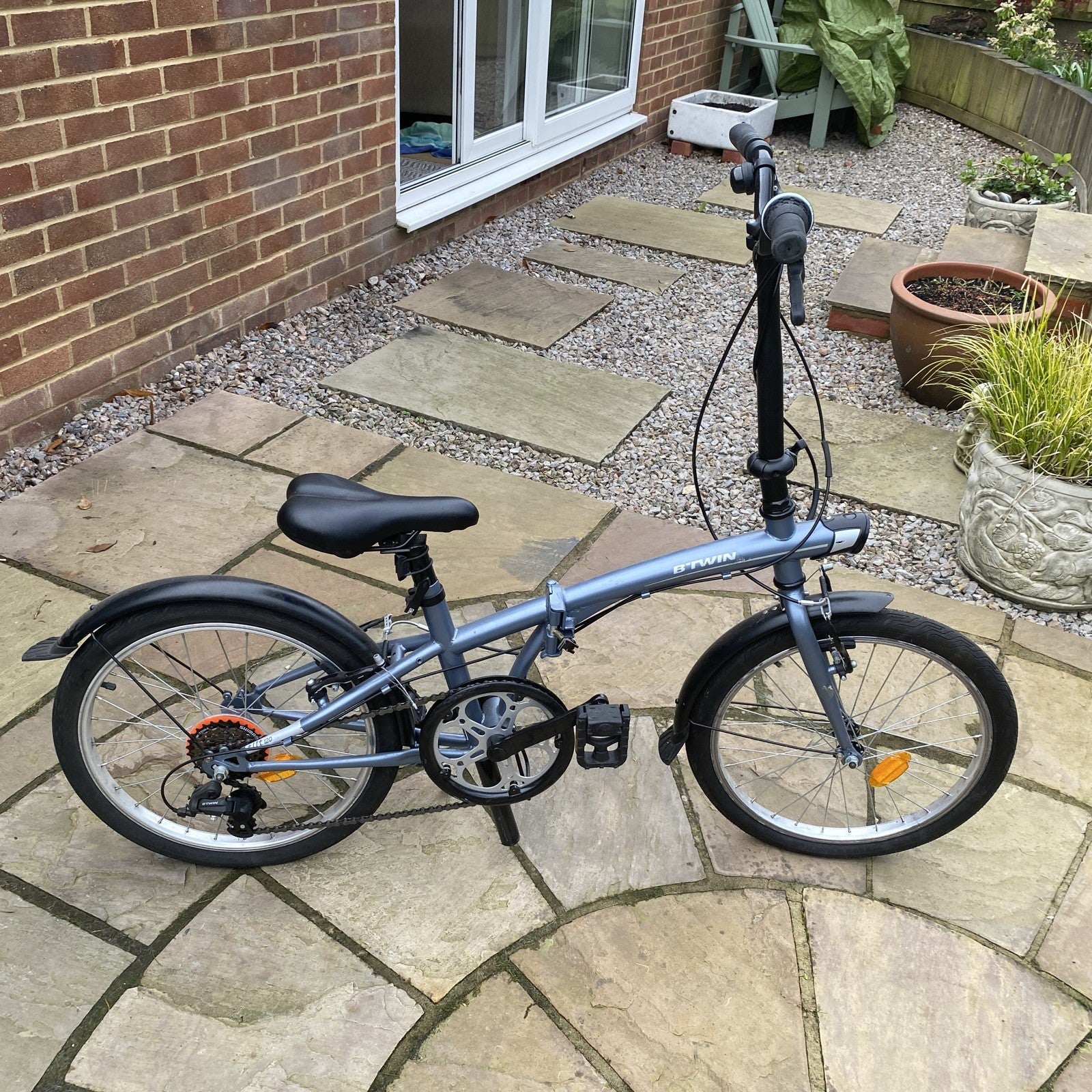 Decathlon Btwin 20" Folding Compact Commuter Bike