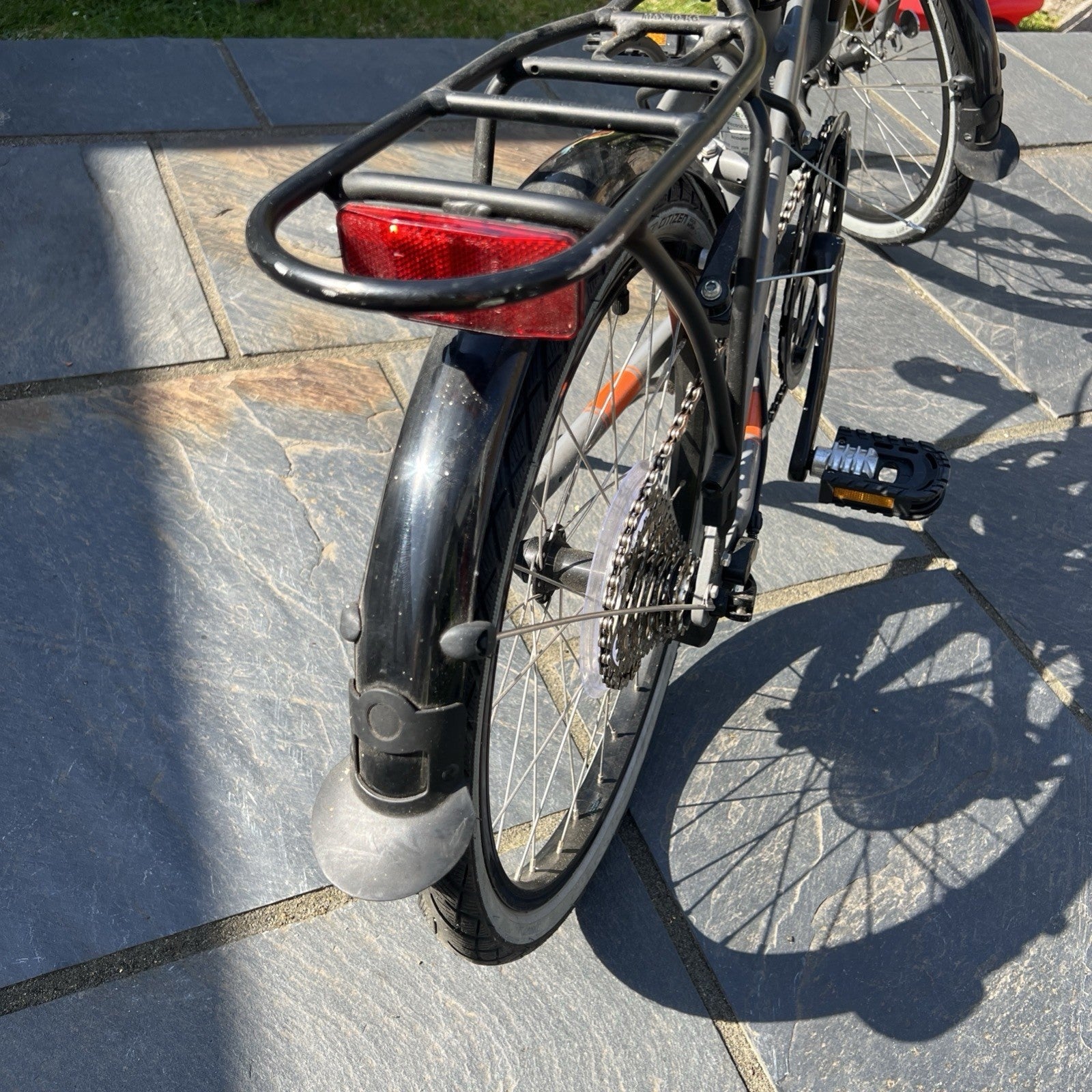 Tern Link D8 Folding Bike Bicycle grey/orange
