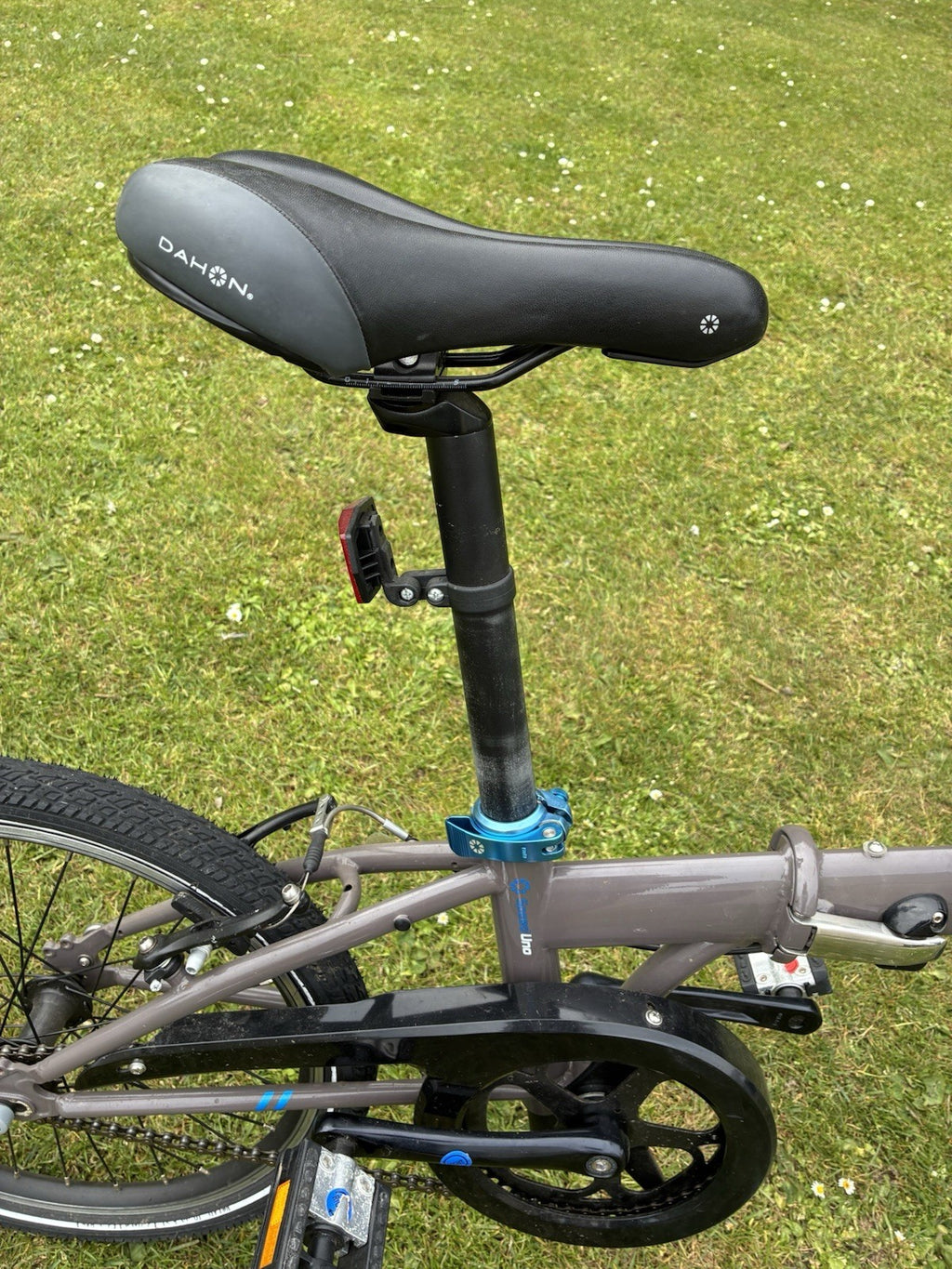Dahon UNO Ladies Folding Bike, Hardly Used.