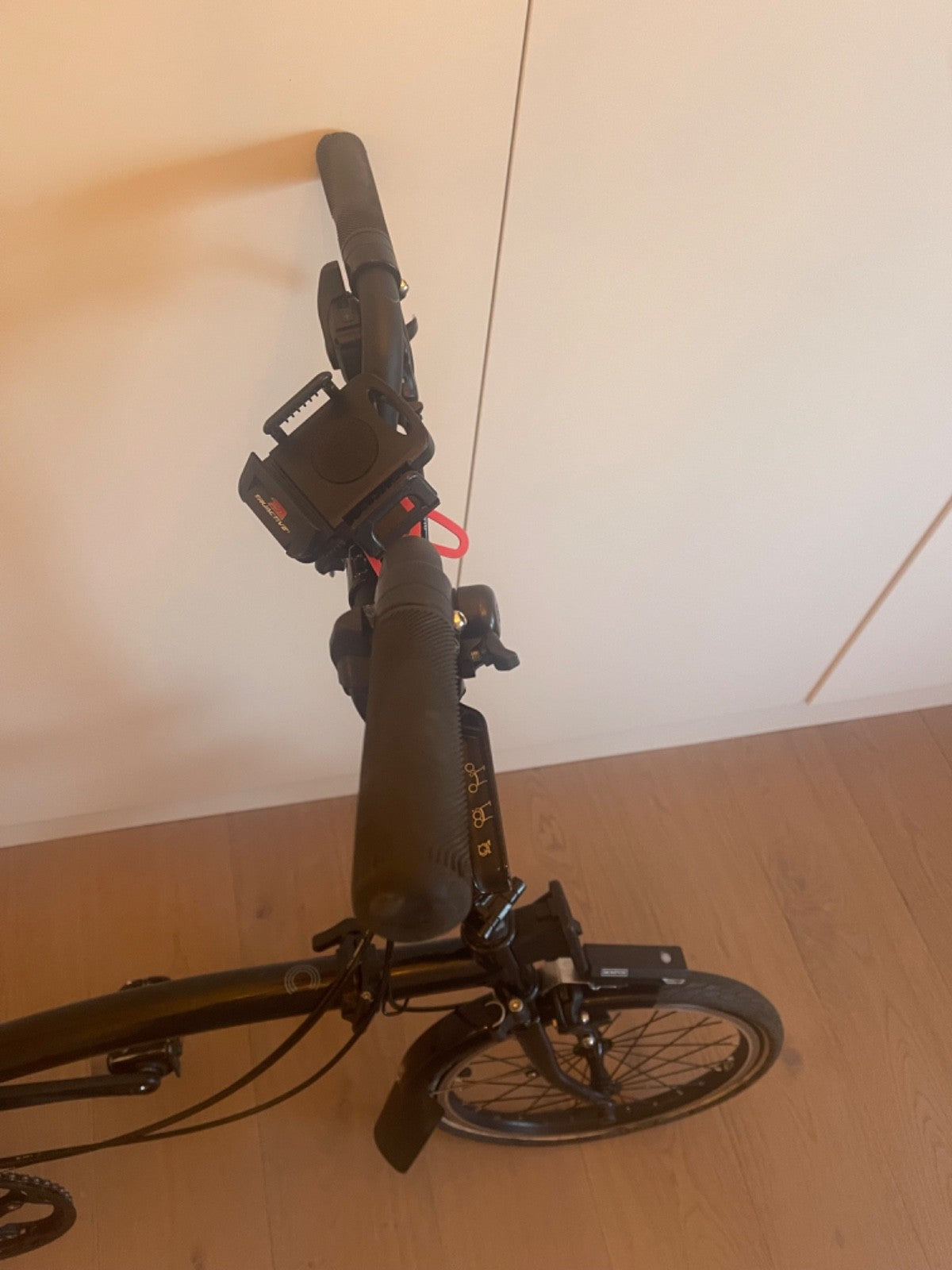 *Slight Flawed* Brompton 2022 c line special edition black 6 speed high bar bike