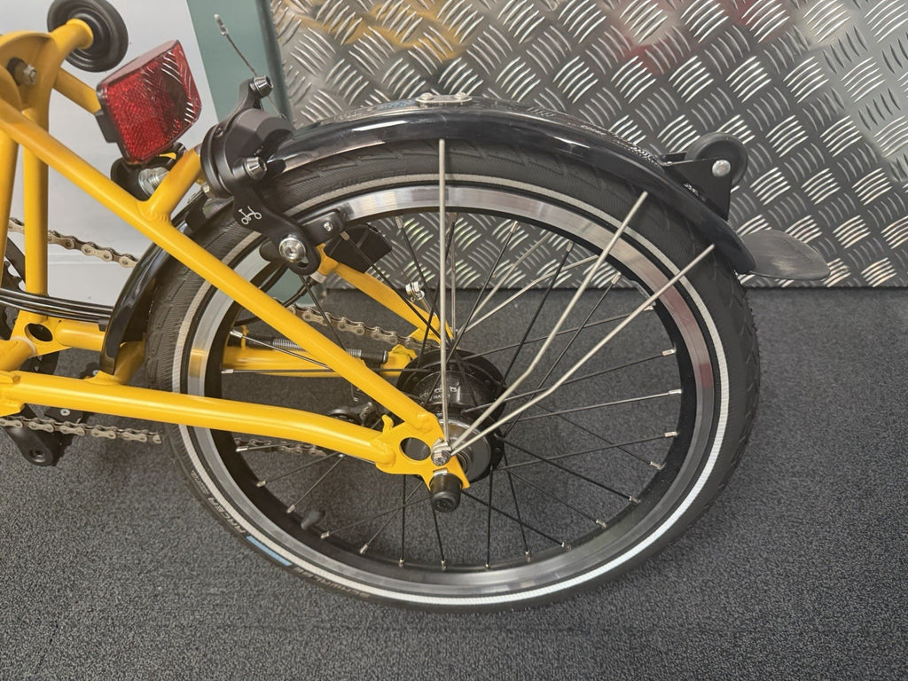 Brompton C Line 6 Speed Folding Bike Bumblebee Yellow Brand New Condition