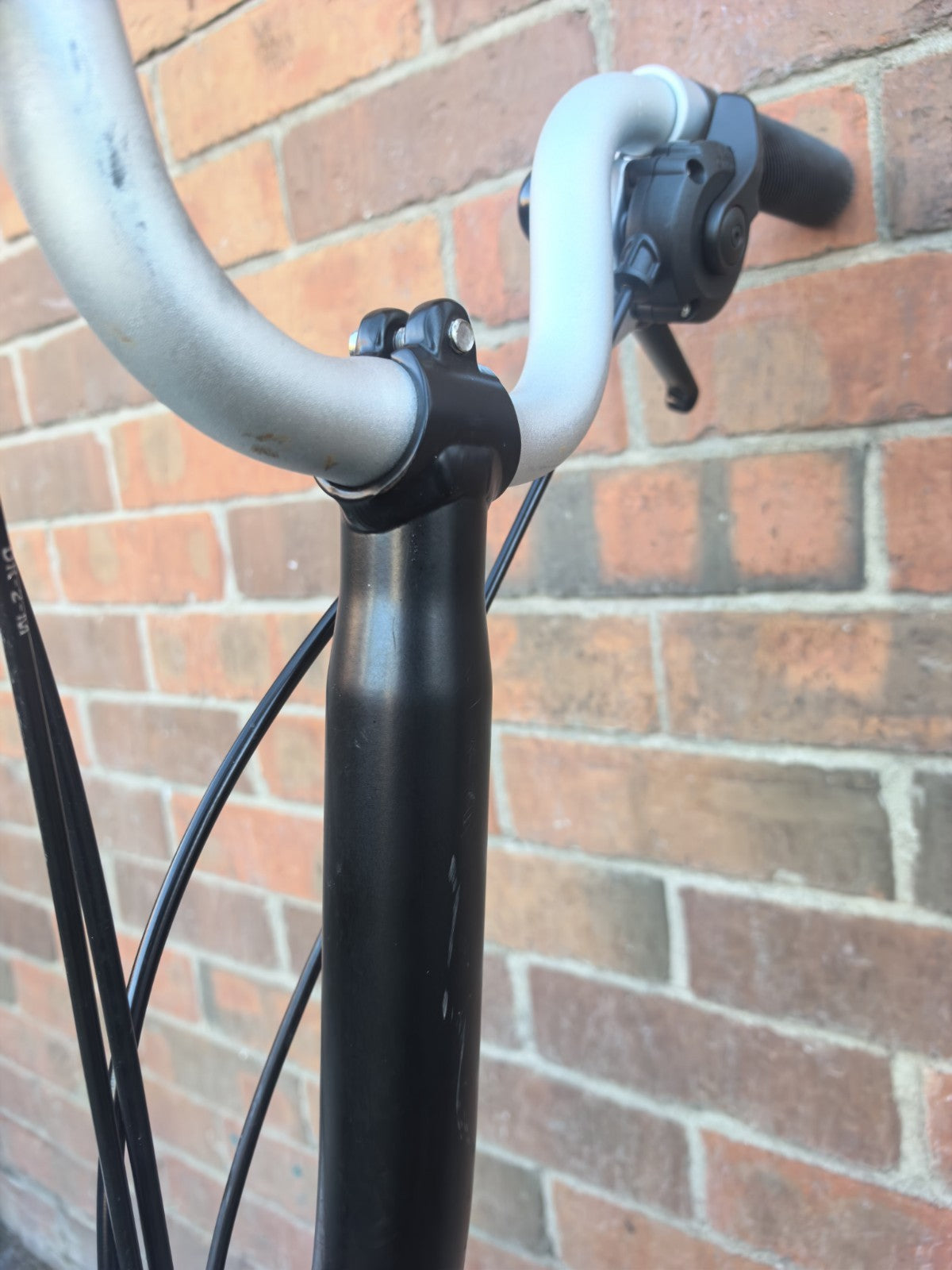 Brompton Bike Black M6L 2022 Warranty until June 2029 C Line Explore 6 Speed.