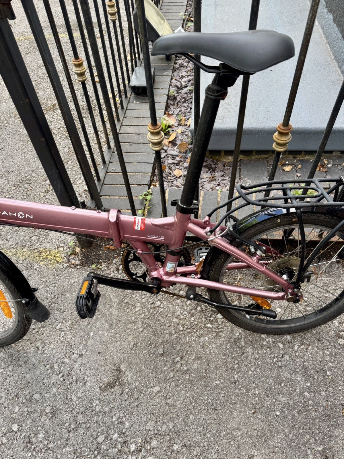Dahon Mariner D8 Folding Bike 20" Wheel 8-Gear
