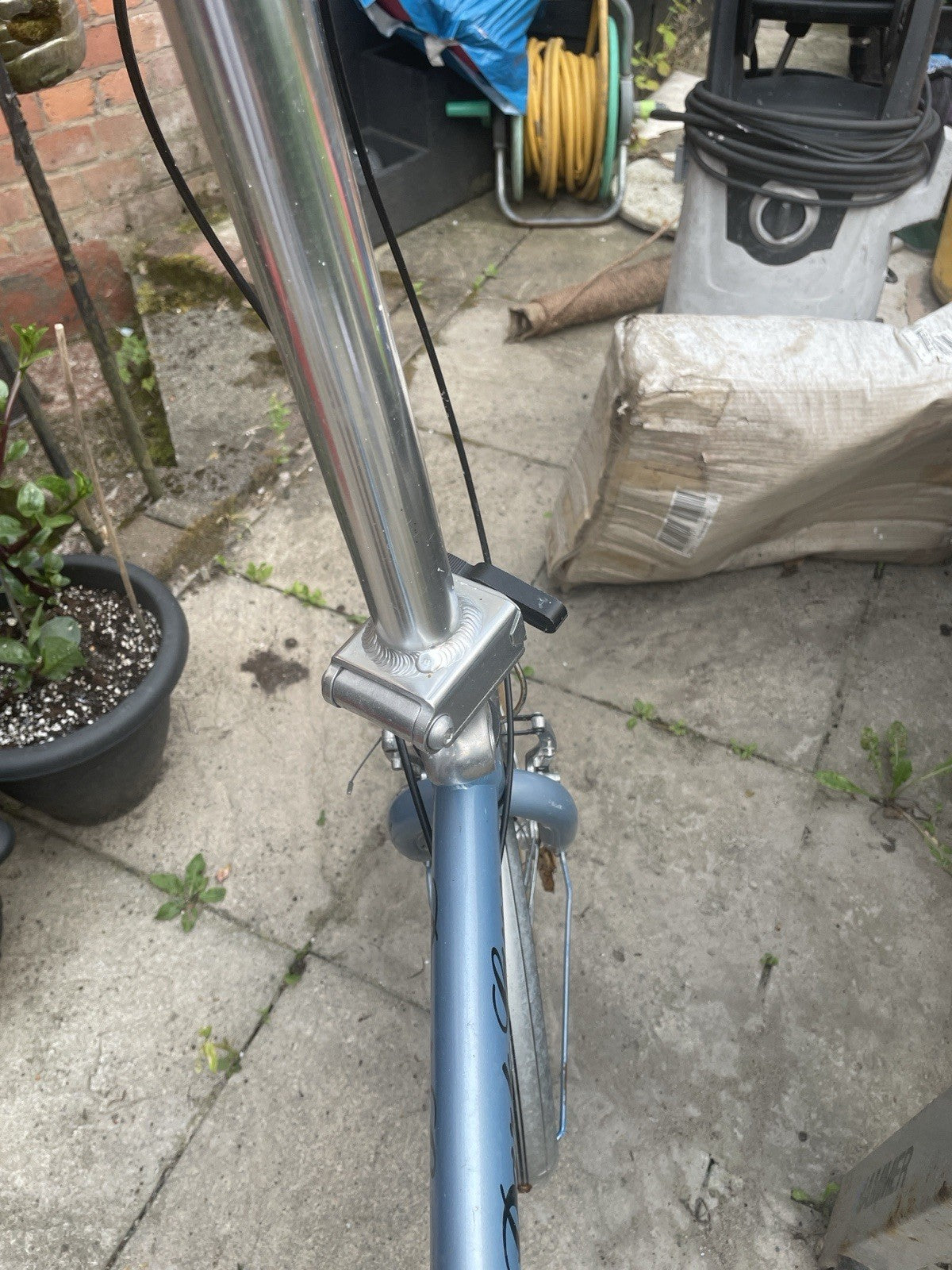 Dark Flame Classic Folder 20in Folding Bike with Rear Carrier