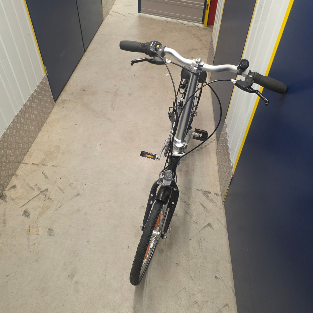 Classic Folding Bike + Carry Bag / 20" Wheels/ 7 Speed / Padded Saddle