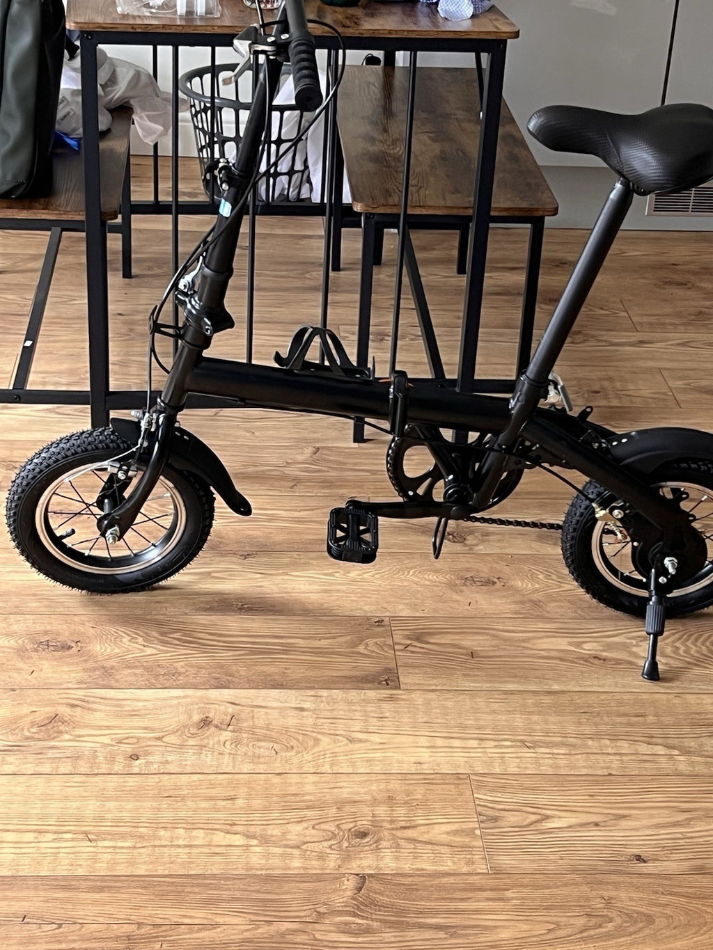 Folding Bike Black 12in Wheels Steel Frame Disc Brakes Mudguards Kickstand