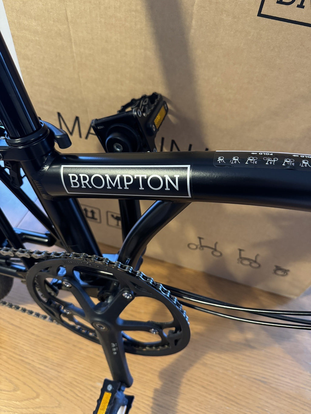 Brompton C Line Explore H6L 6 Speed High Handlebar Black – Mint & Boxed
