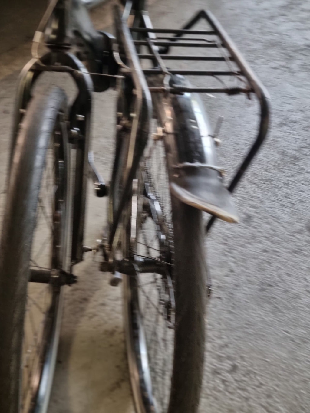 Dahon  700 Folding Bike Wheel 26-inch bkackn Aluminum Frame what U C I what uget