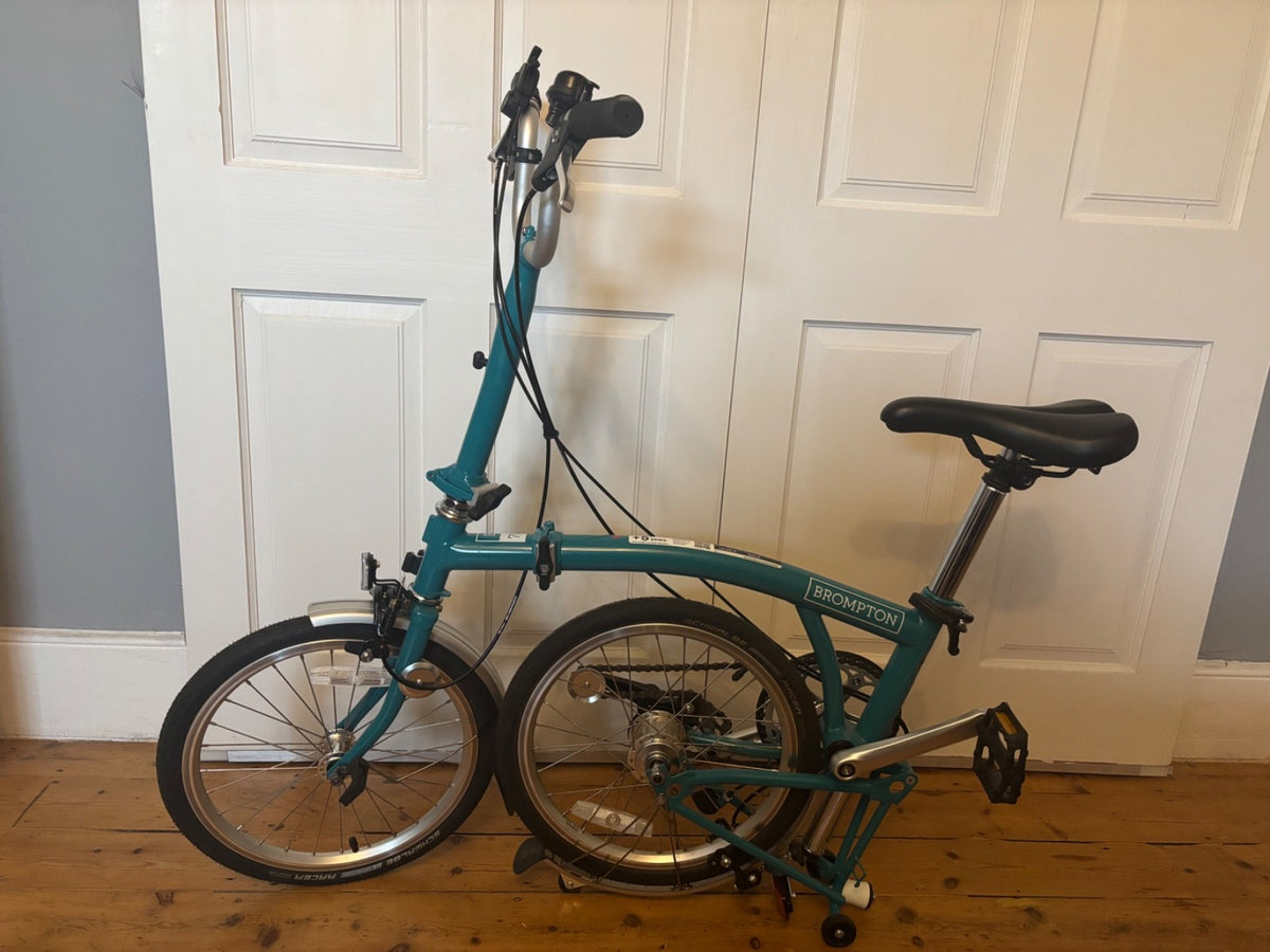 Brompton blue B75 folding bike excellent condition