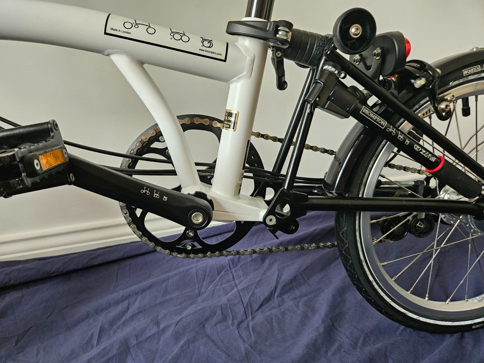 Brompton M6L - 6 Speed - C Line - Mid- White