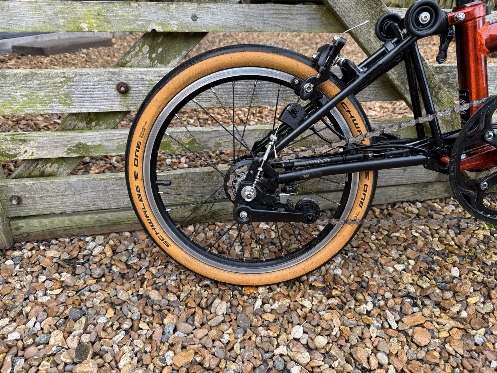 Brompton C Line Black Edition Explore Flame Lacquer, Low 6-Speed
