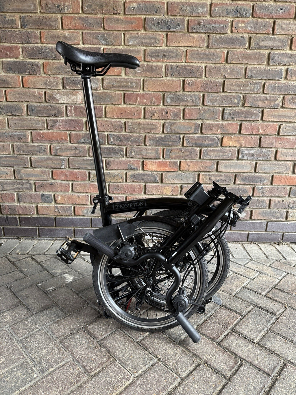 Brompton M6L Black Edition 6 Speed Folding Bike With Toolkit And Messenger Bag