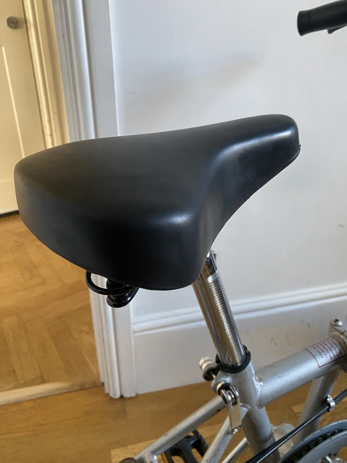 Sea Sure Folding Bike Excellent Condition 6 Speed With Carry Bag
