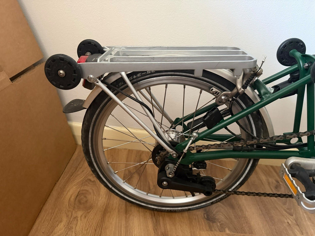 Brompton C Line P6R (6 Speed) folding bicycle - GREEN (EXCELLENT CONDITION)