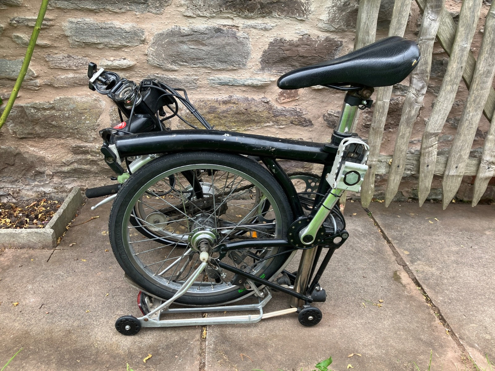 Vintage Brompton 1992-97 M5R 5-Speed Black – Modified with Swytch Conversion Kit