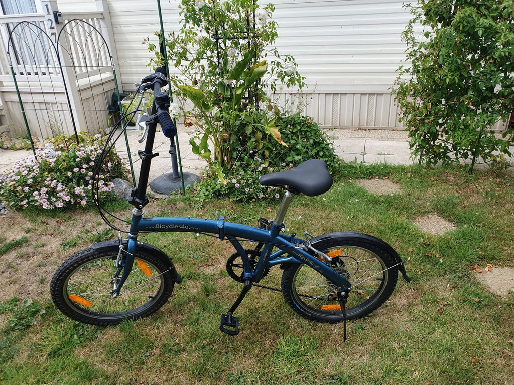 Pair Of Smart Folding Push Bikes.  In Excellent Working Condition