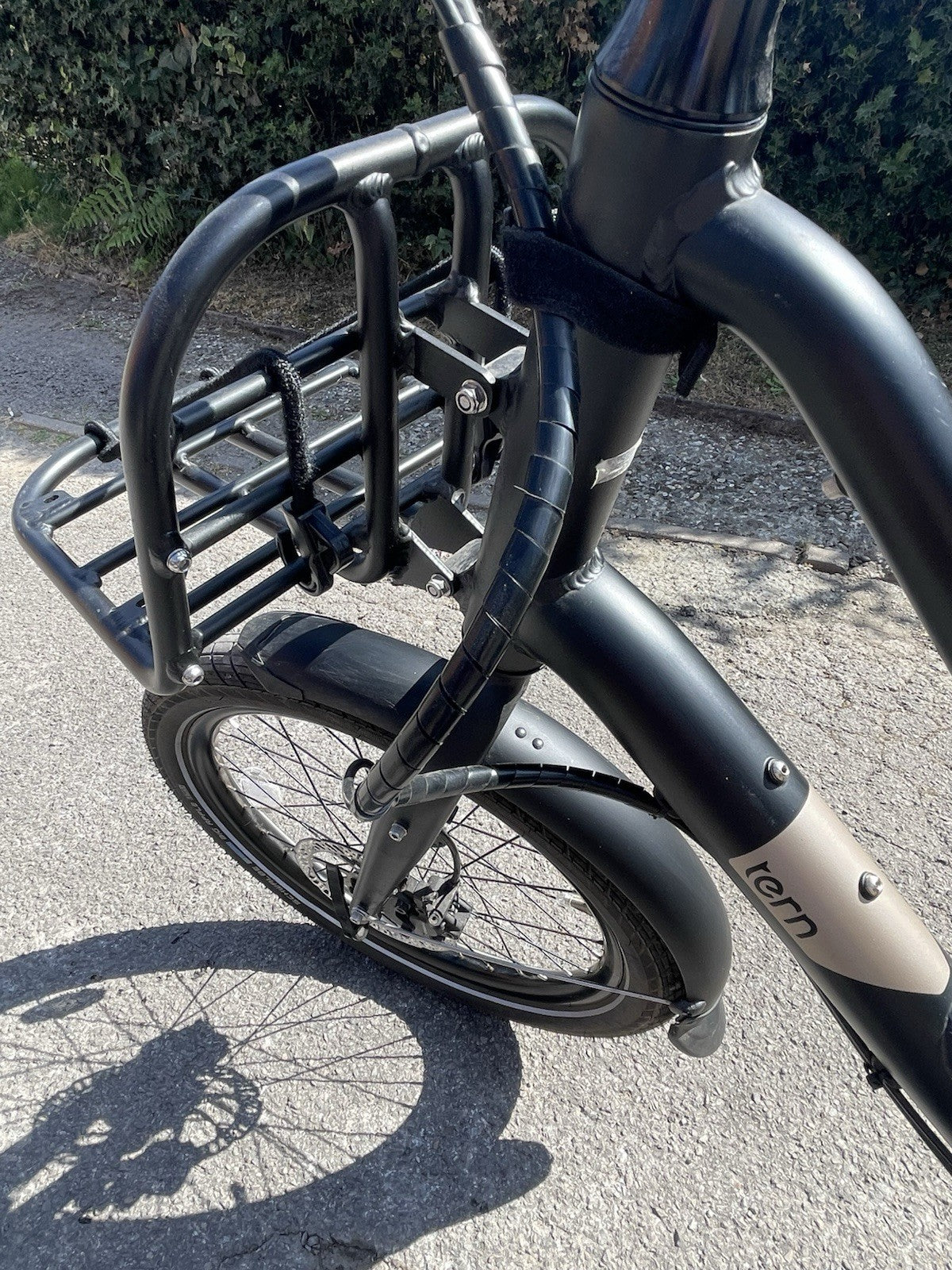 Tern Short Haul Cargo Bike With Extras To Carry Child