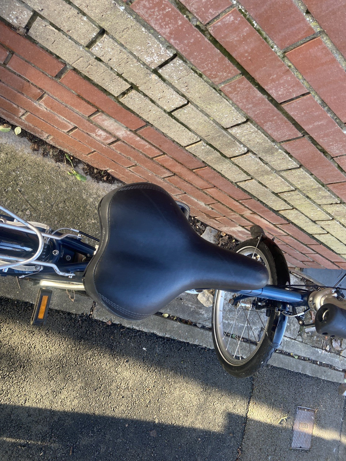 Dahon Vitesse Folding Bike  Excellent Condition