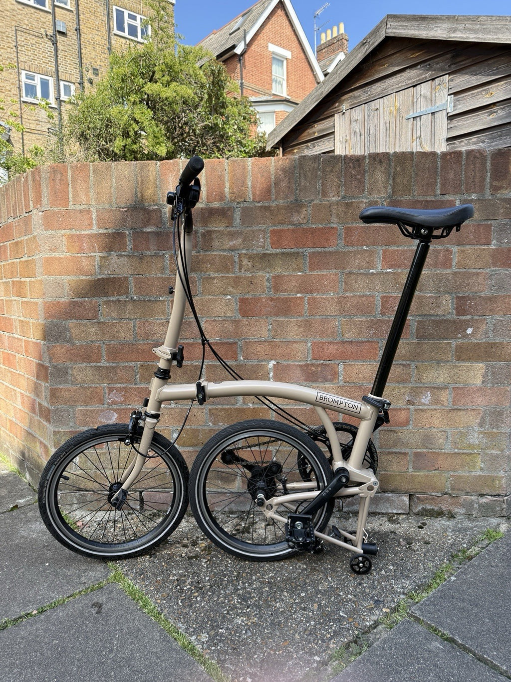 Brompton C-Line Folding Bicycle 2-Speed (Dune Sand)
