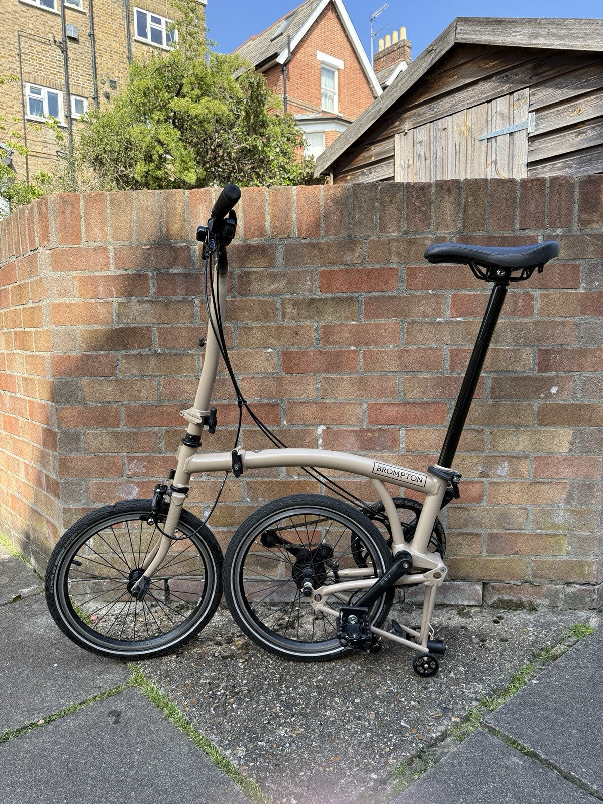 Brompton C-Line Folding Bicycle 2-Speed (Dune Sand)
