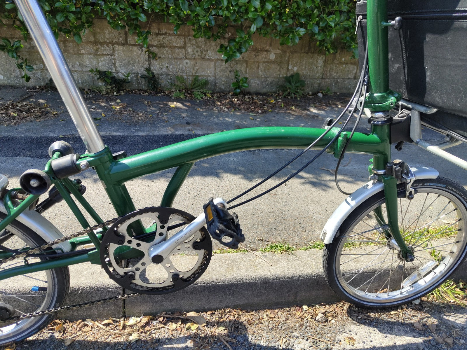 Brompton Folding Bike – 3 Speed – With Front Carrier Bag & Rack –Great Condition