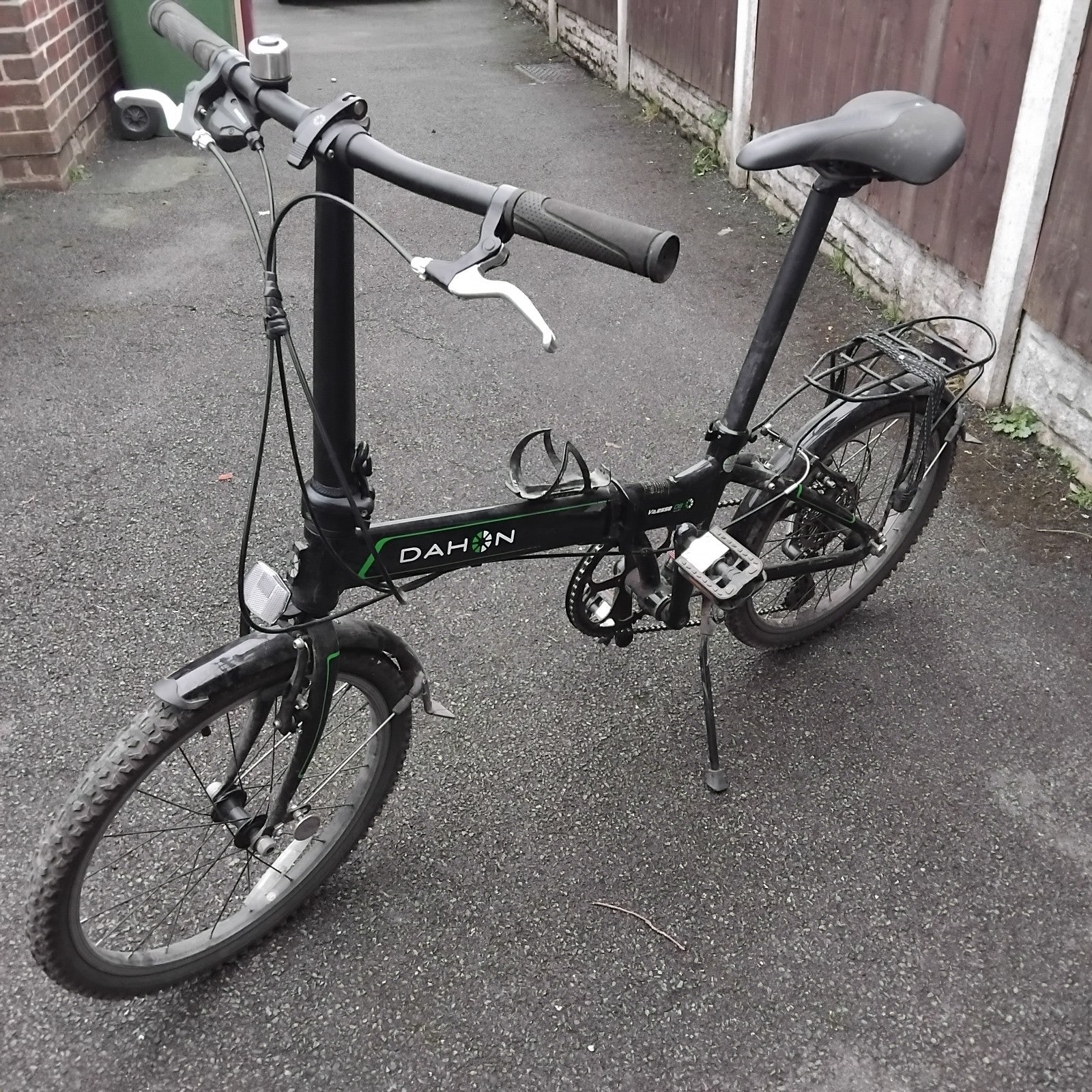 Dahon Vitesse D8 Alloy Hybrid Folding Bike 20" Wheels