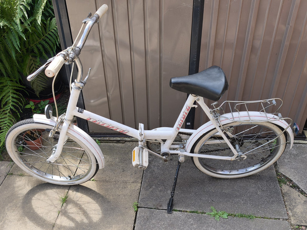 Vintage Universal Uni Sport 20" Folding Bike - Single Speed.