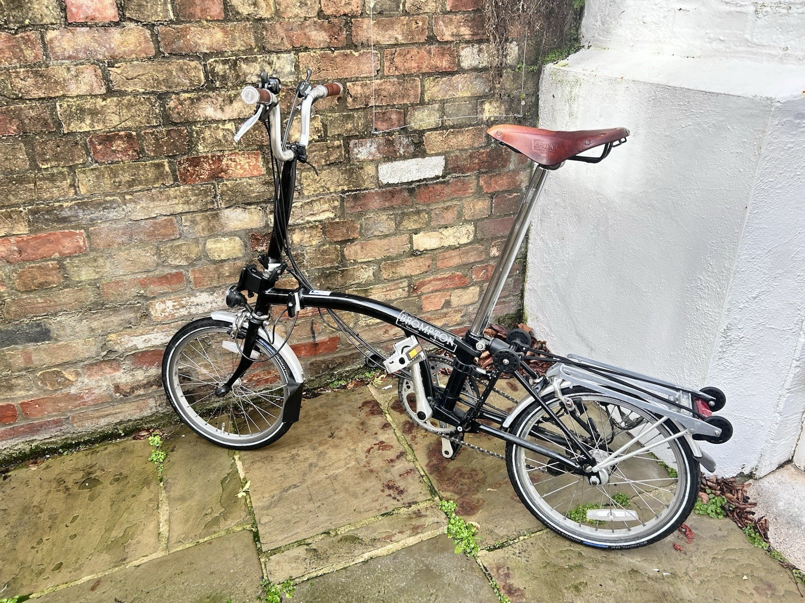 Brompton Folding Bike – 3 Speed – With Rack & Brooks Saddle – Good Condition