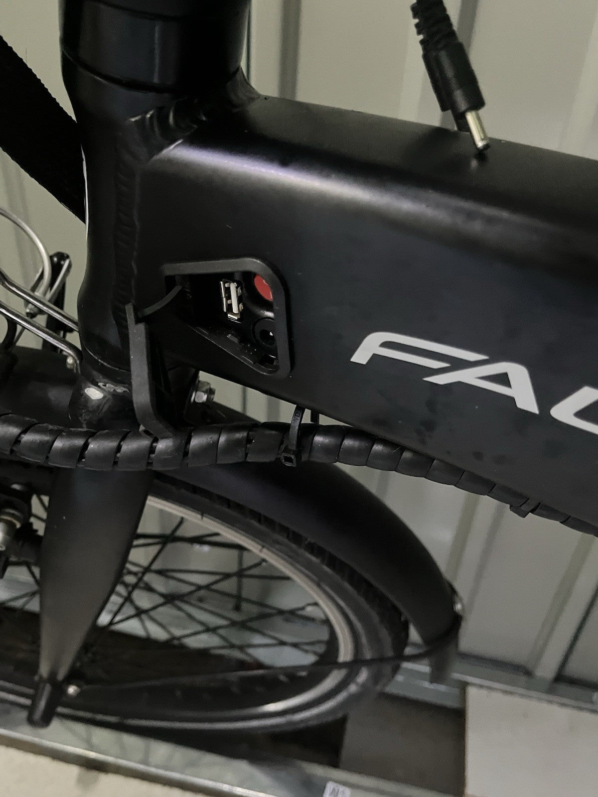 Falcon Flow Folding Bike - Great condition (Local Delivery)
