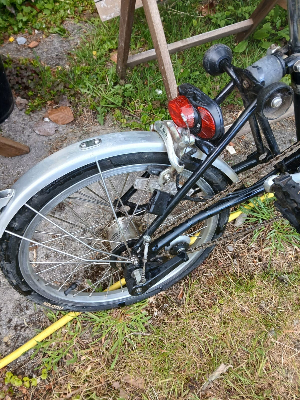 Brompton Folding Bike 3-Speed, Black