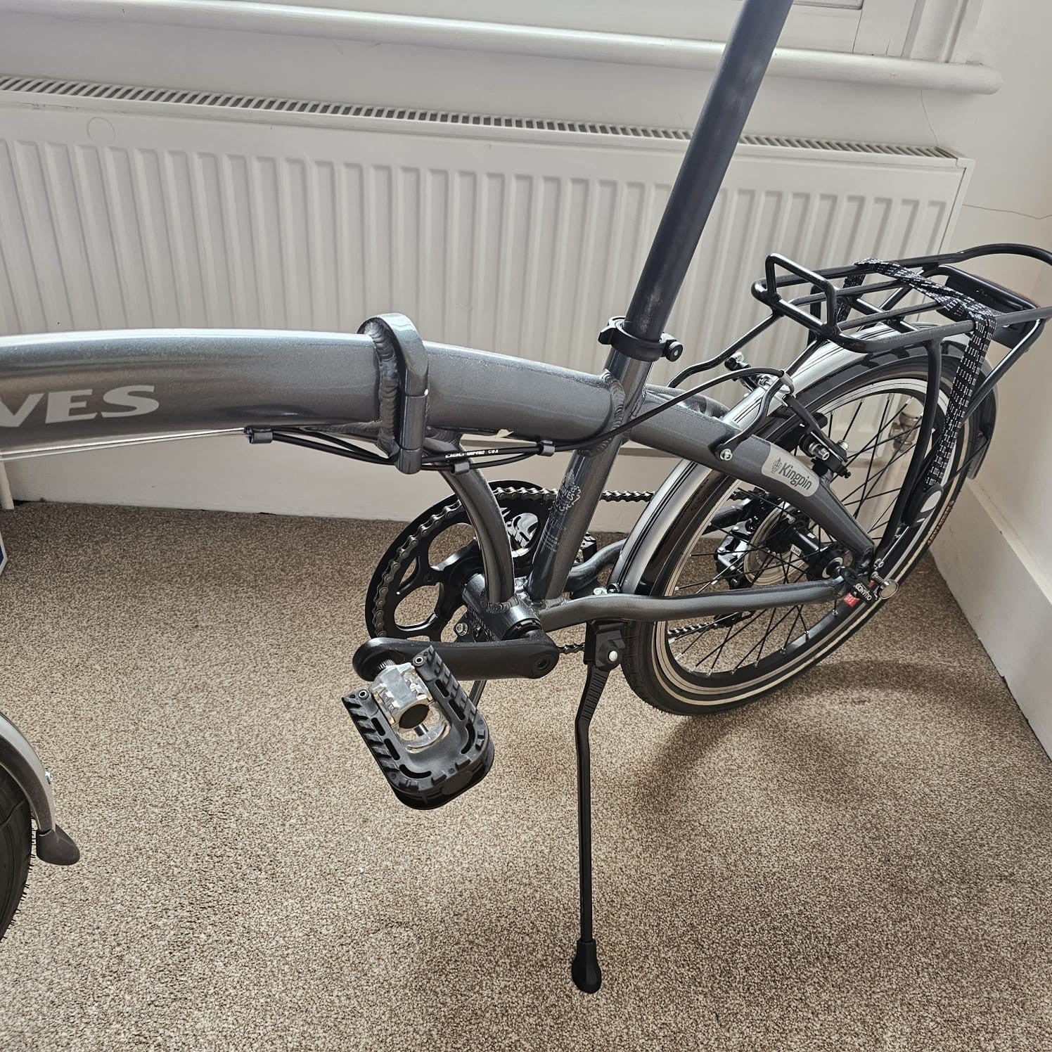 Dawes Kingpin Folding Bike Grey – Used Once – Excellent Condition – RRP £521