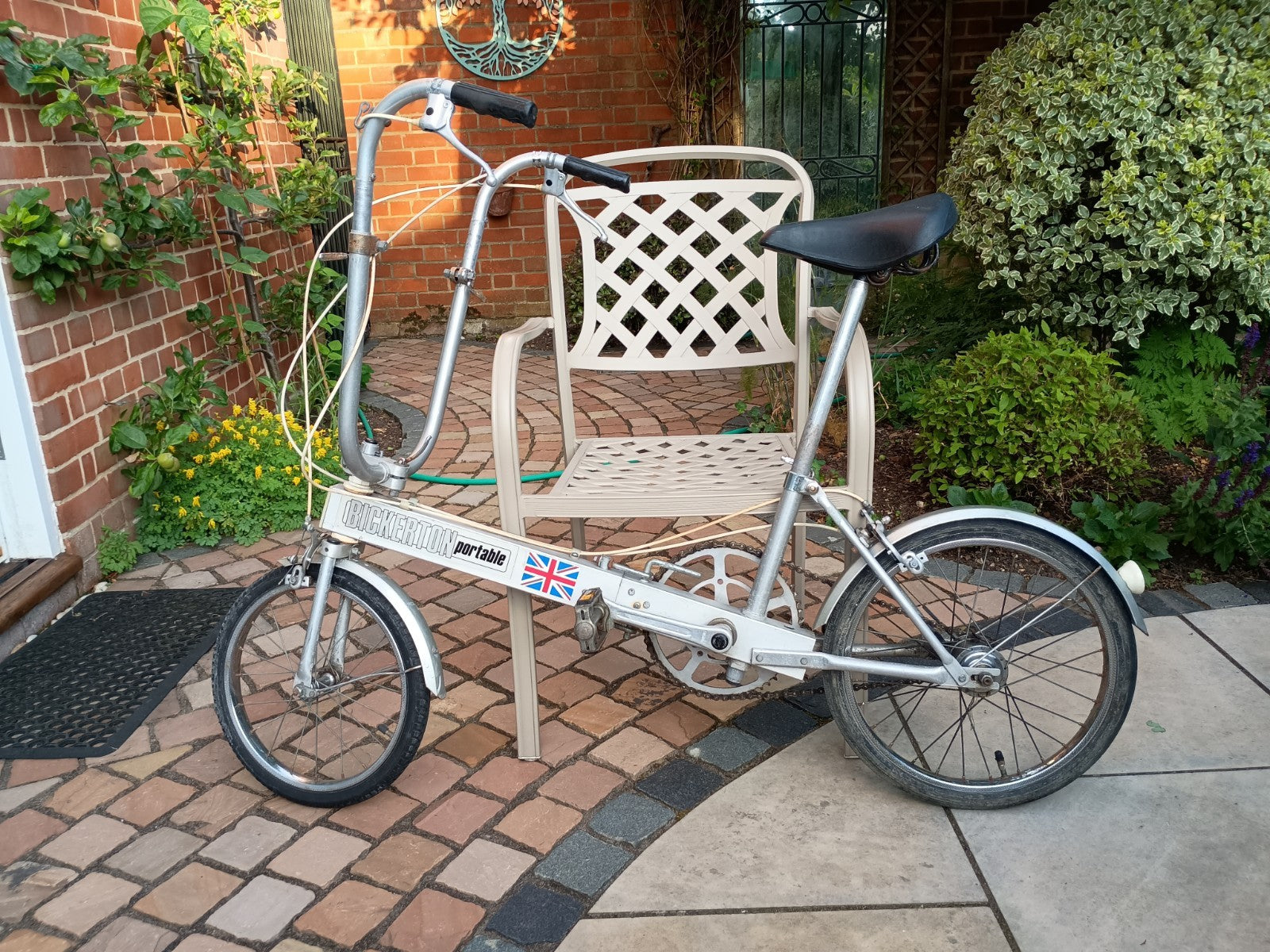 Bickerton Portable Folding Bicycle 3-Speed Classic 1970s Vintage Aluminium Bike