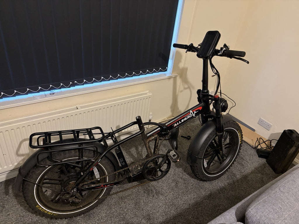 Pair of Hygge Vester Folding Electric Bikes 2025 Model. Delivery Possible.