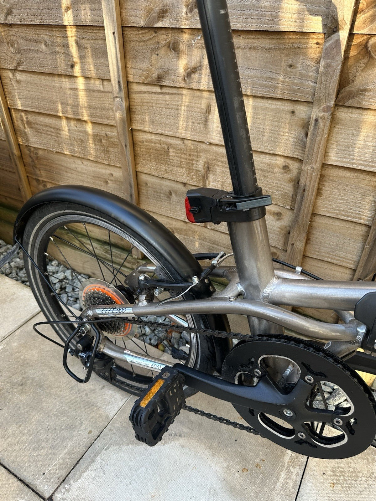 BTWIN Tilt 900 Folding Bike 9-Speed, Lightweight