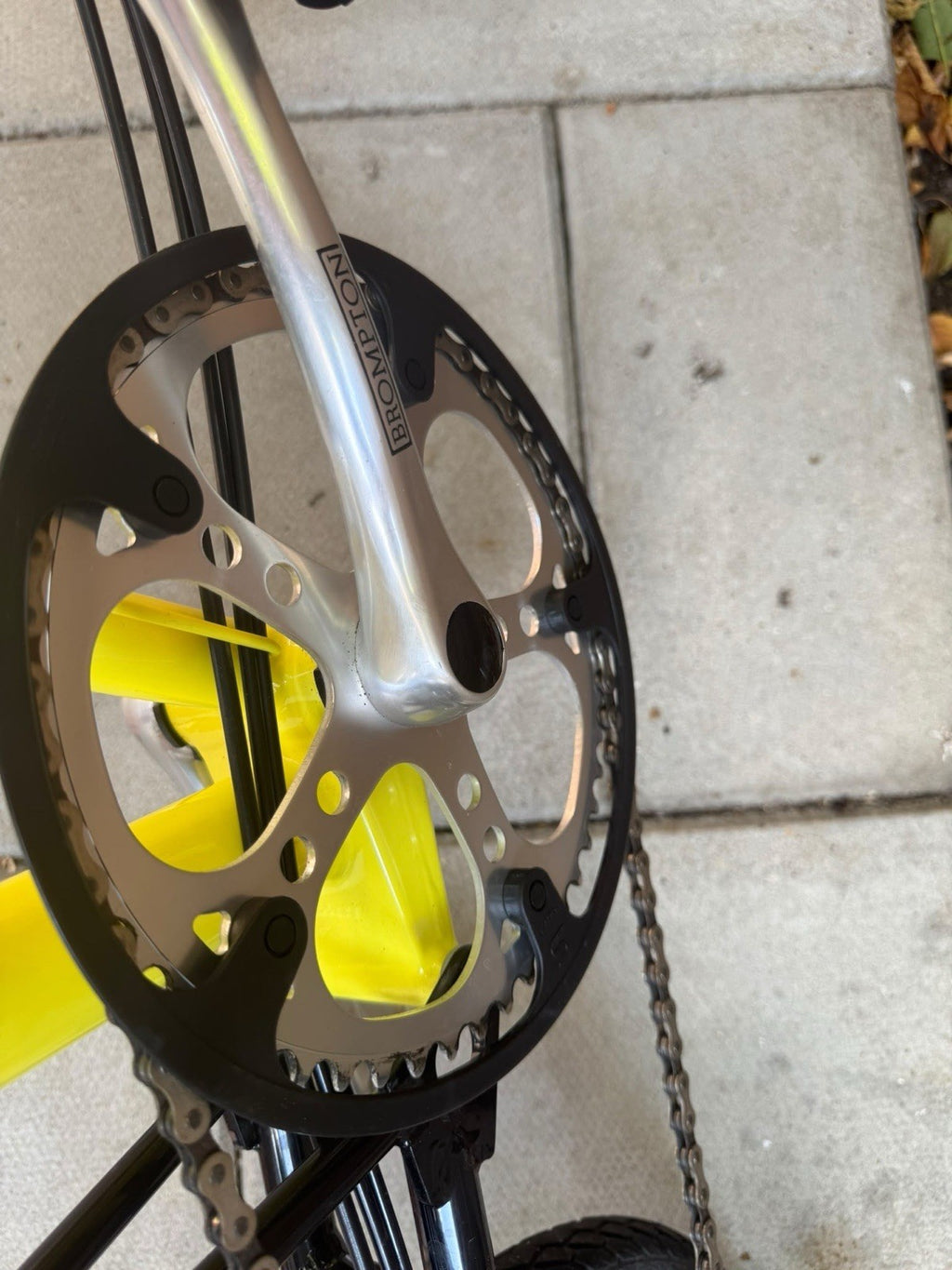 Classic 6-Speed Brompton Folding Bicycle - yellow Excellent condition