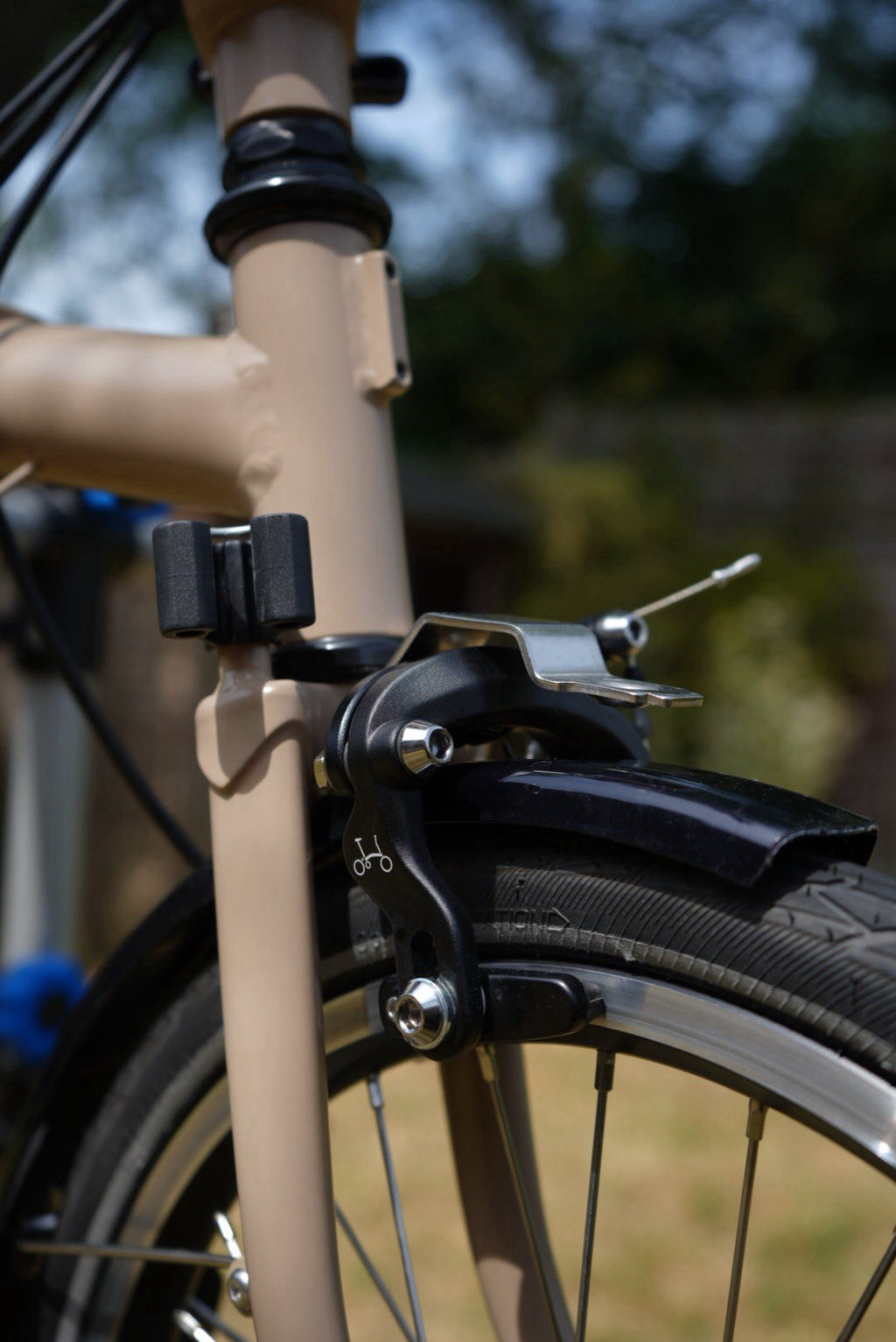 2024 Brompton Cline H6L (6-speed) Dune Sand colour