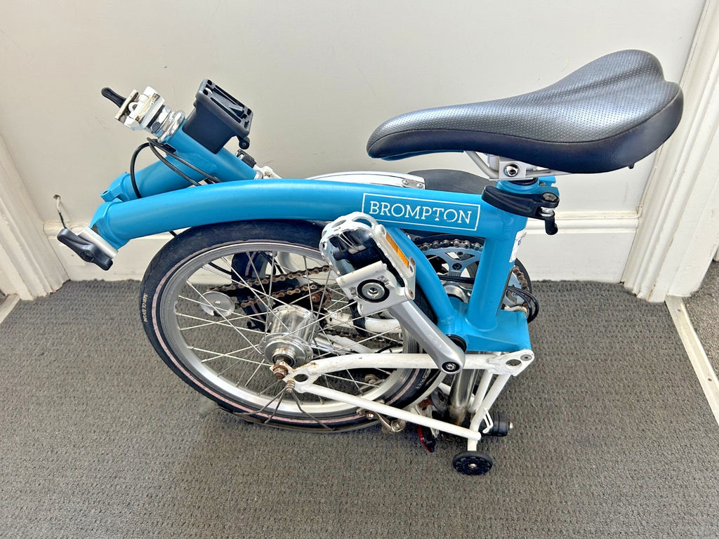 Brompton Folding Bike 3-Speed Blue - White