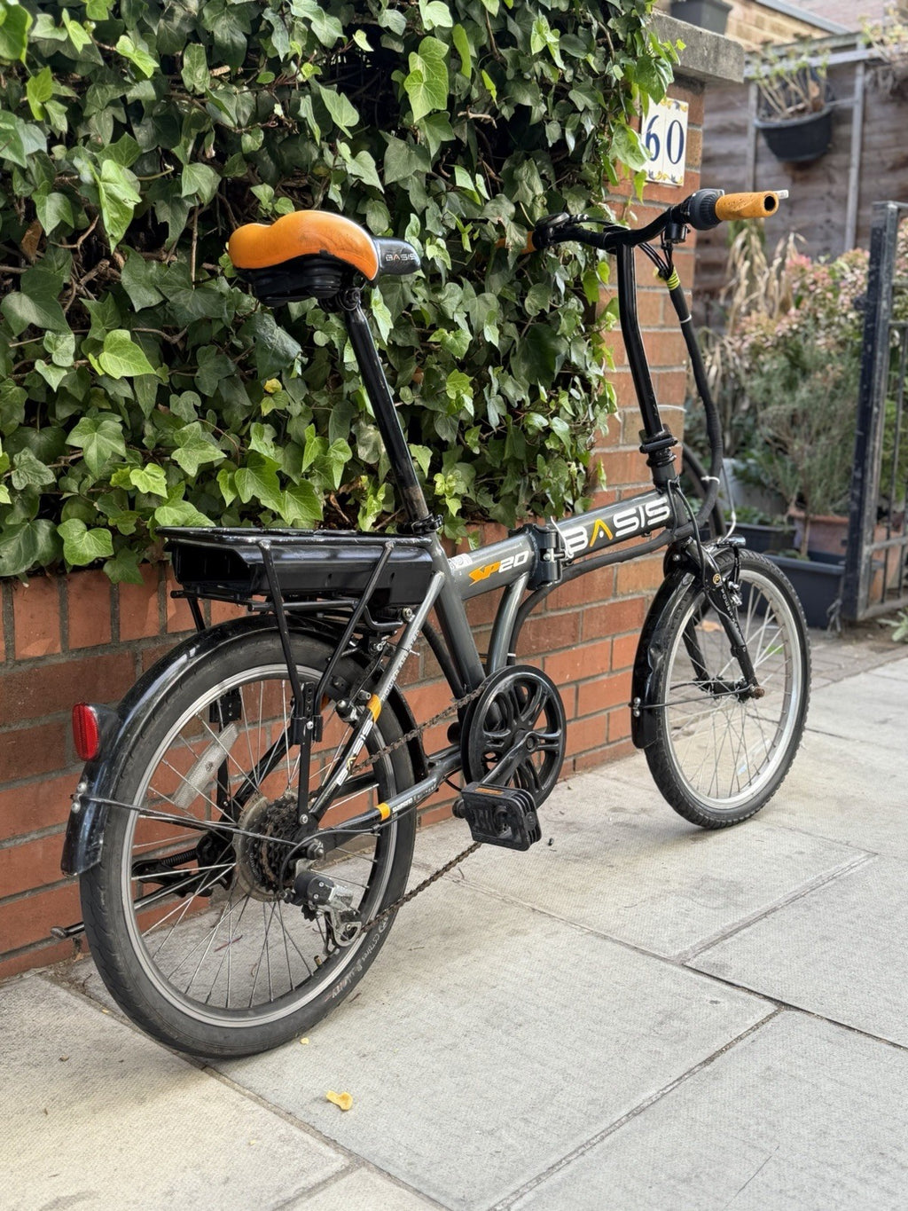 Basis SP20 Folding Bike 20" Wheels Shimano Gears Rear Rack Mudguards Grey