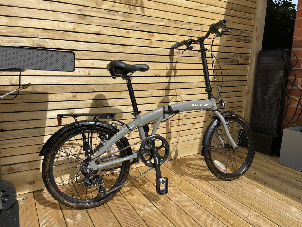 Raleigh Evo Two Folding Bike - Grey – Excellent Condition - White decal