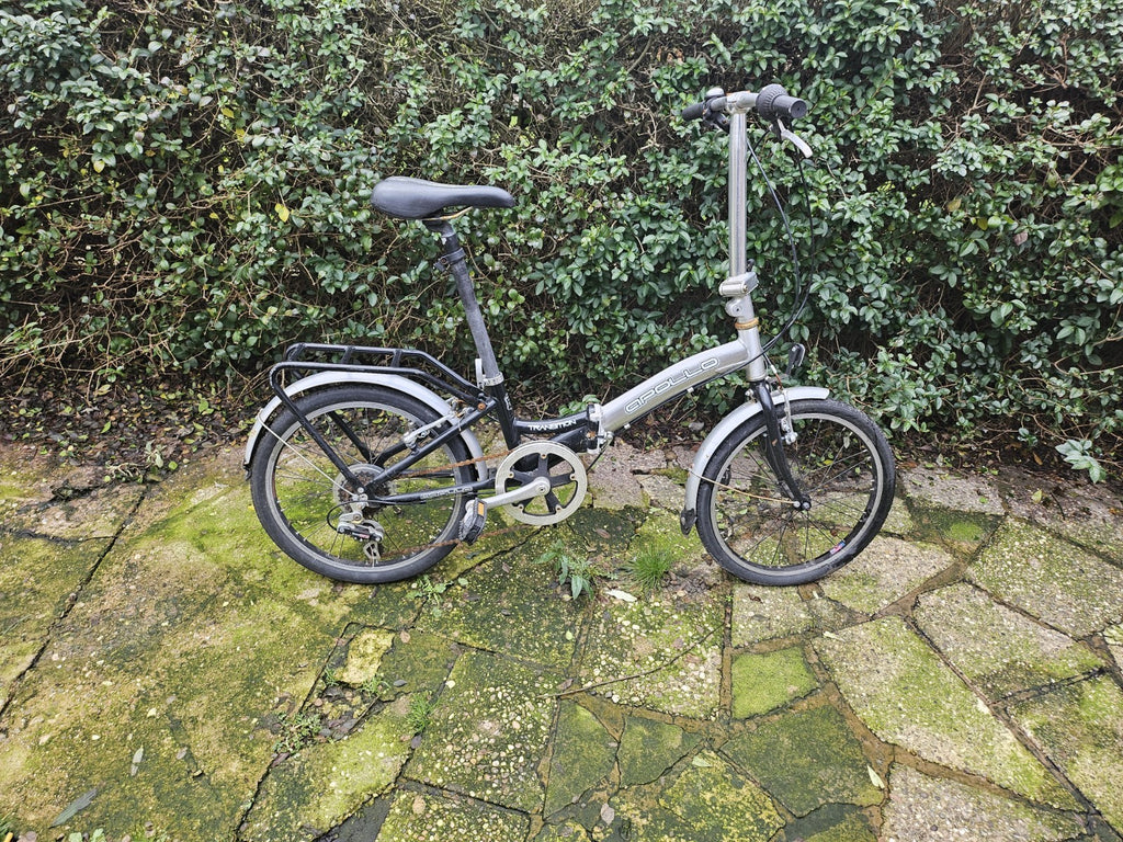 Folding Bike Apollo Transit 20”wheels Aluminium Frame 6 Gears Revoshift