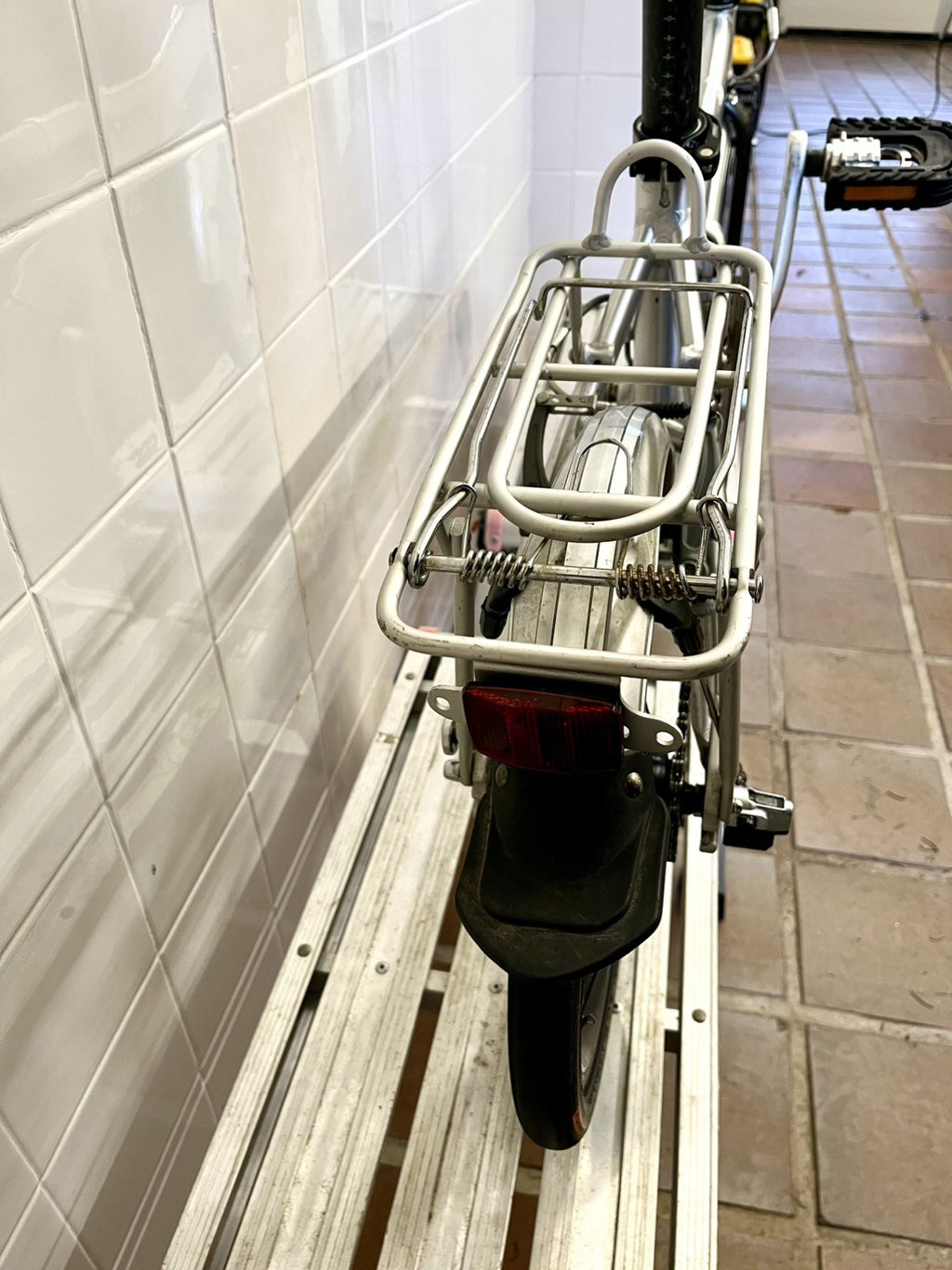 Dahon Presto Lite 16" Folding Bike come with every spare and accessory needed.