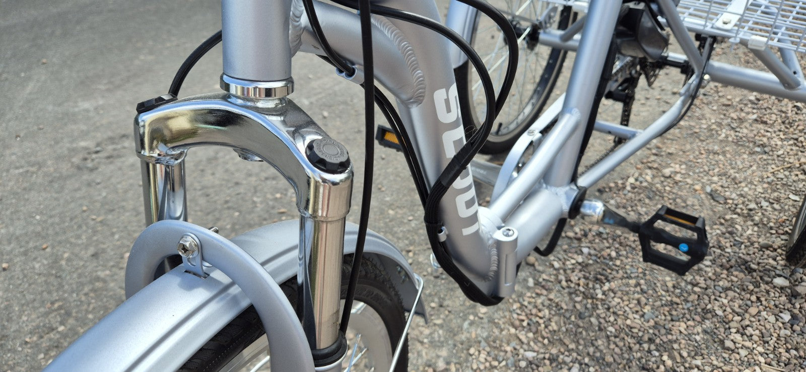 Scout Electric Folding Tricycle in Silver