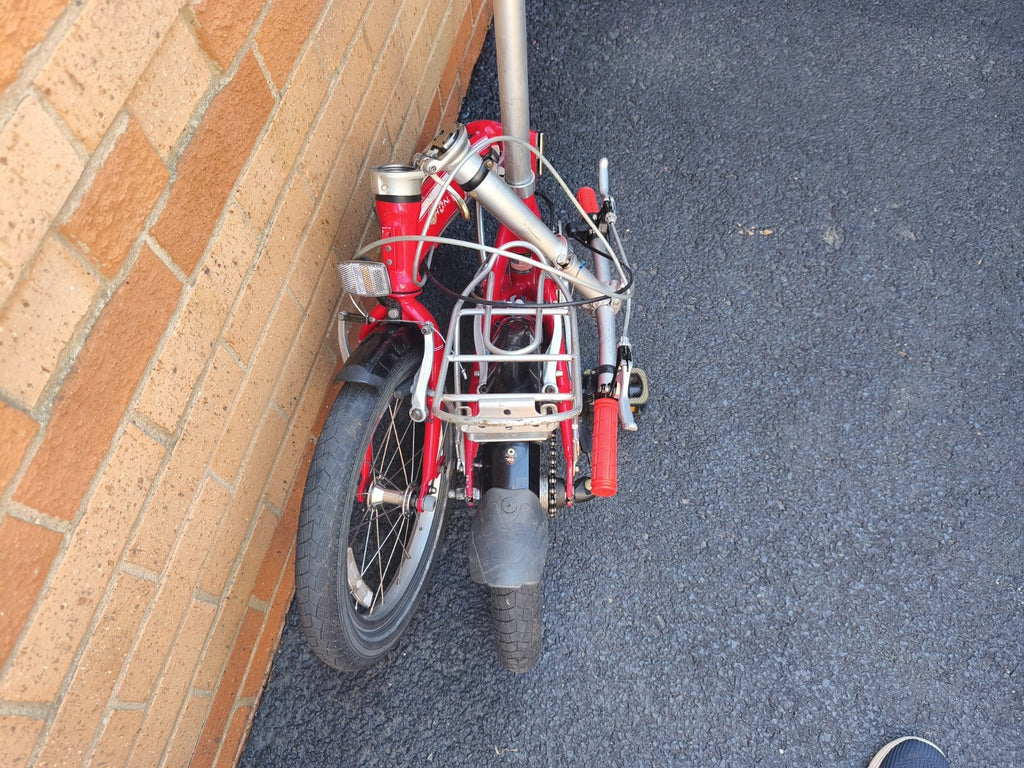 Dahon Curve D3 Folding Bike 16" Wheel - 3 speed