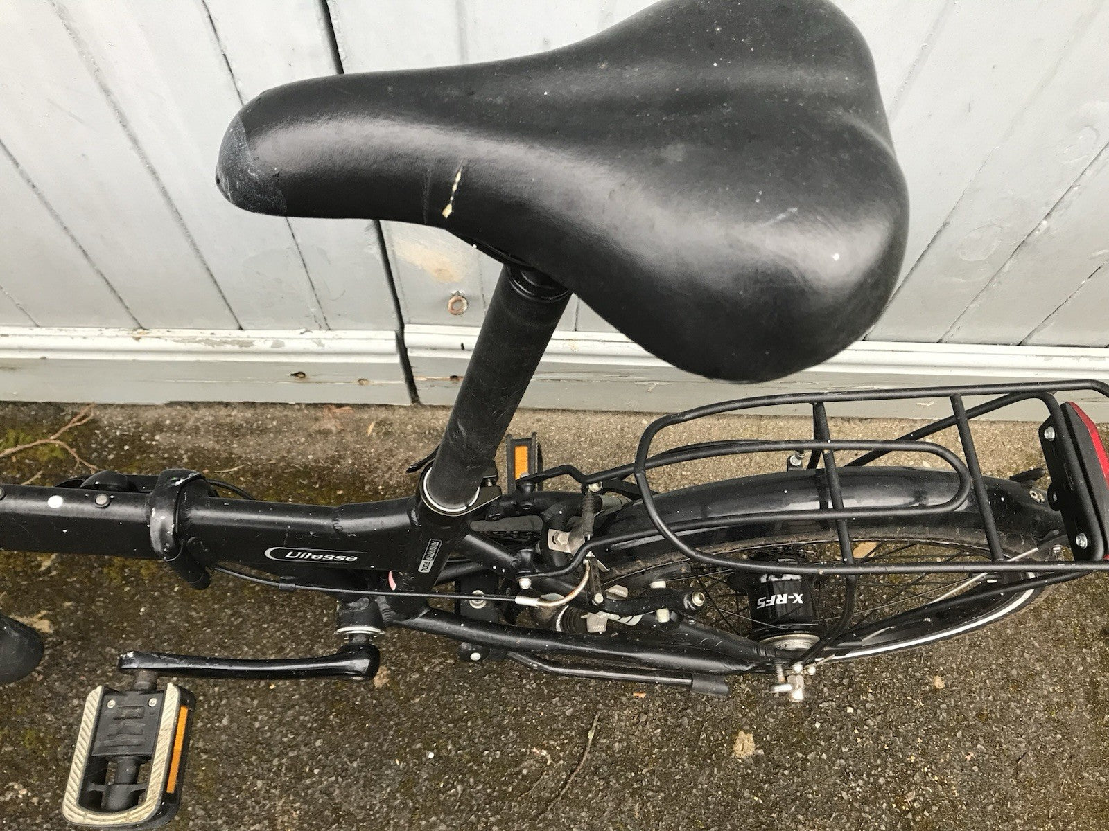 Dahon Vitesse D7 HG Folding bicycle.