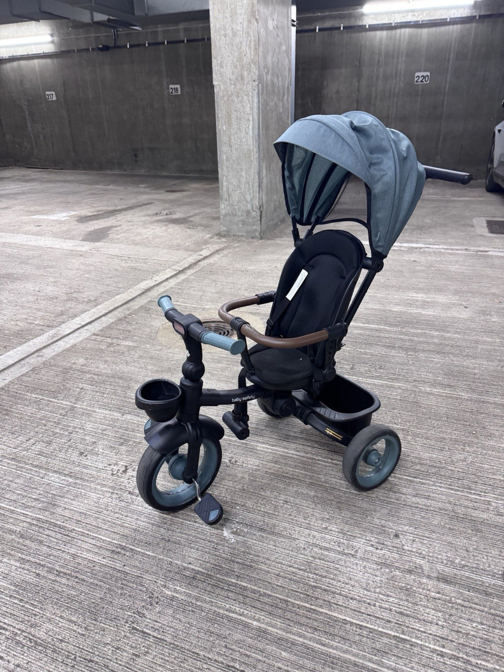 7-in-1 Folding Tricycle Trike with Parent Push Handle & Canopy