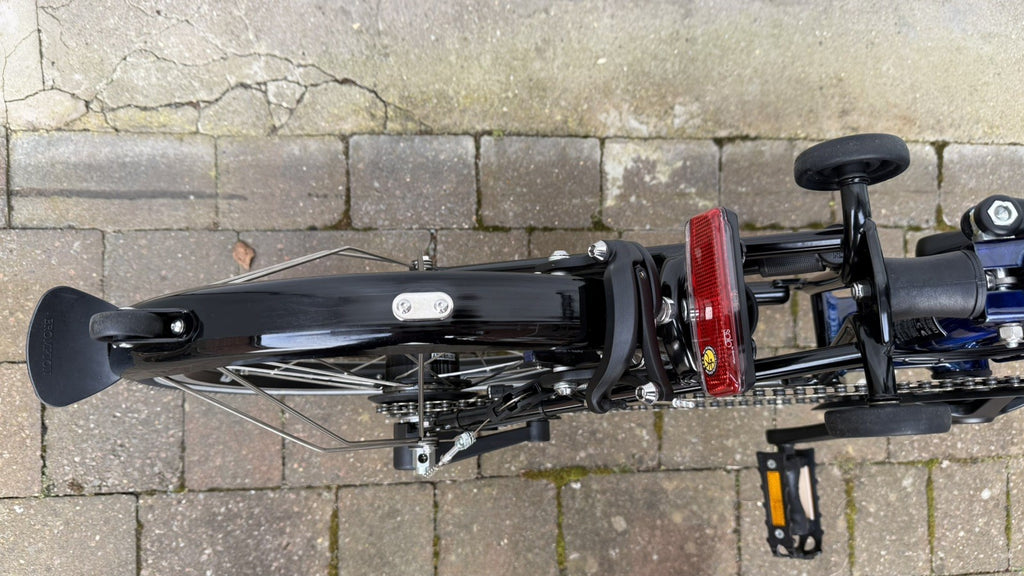 Brompton - C Line E-Folding Bike - M6L -Bolt Blue Lacquer - Near Mint Condition